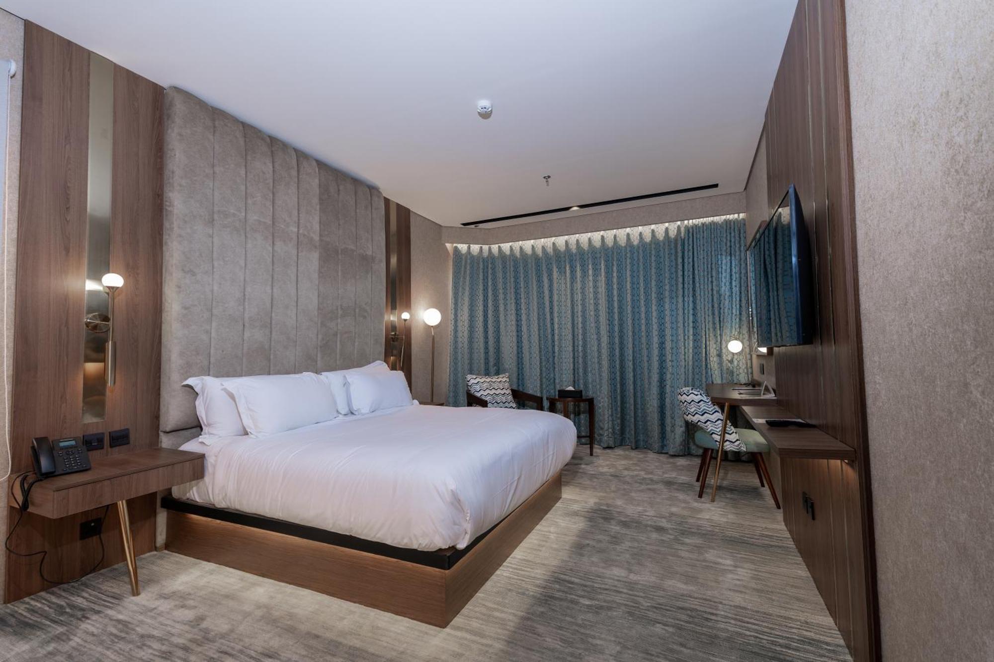 Damask Hotels Ал Хада Екстериор снимка