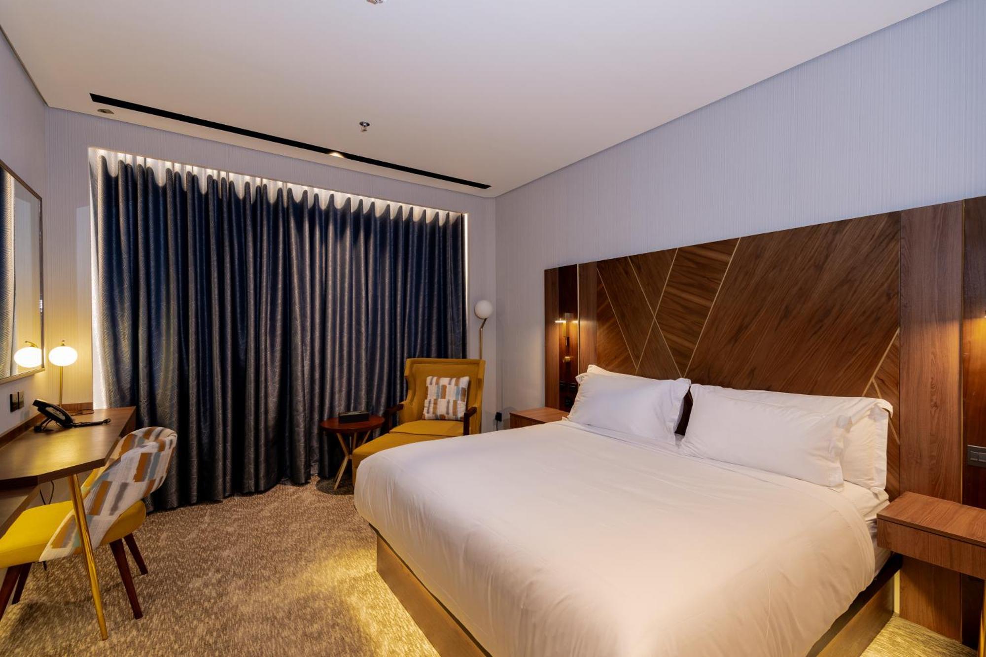 Damask Hotels Ал Хада Екстериор снимка