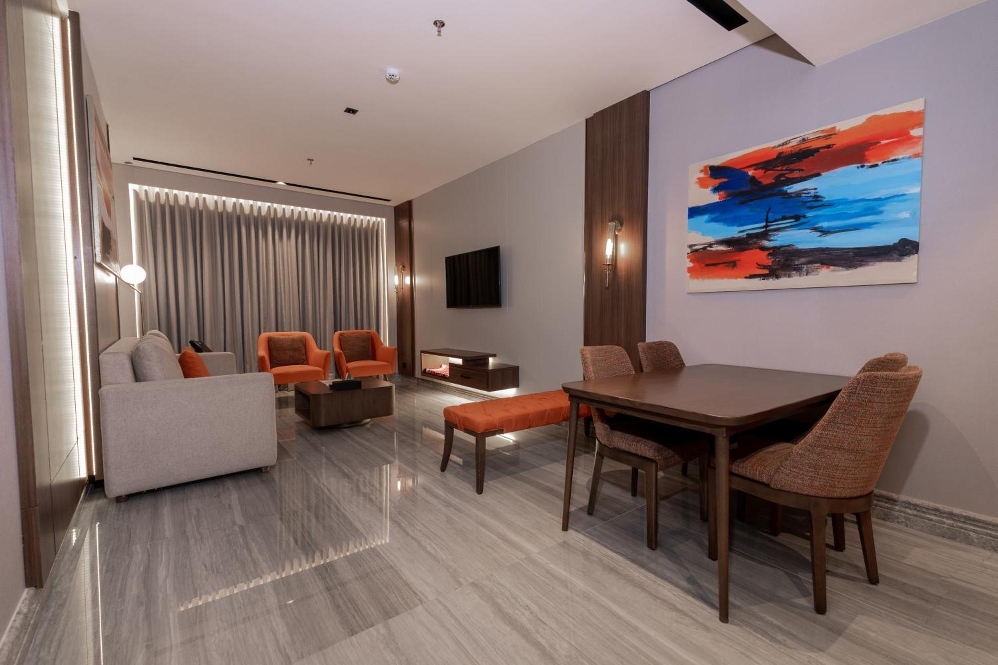 Damask Hotels Ал Хада Екстериор снимка