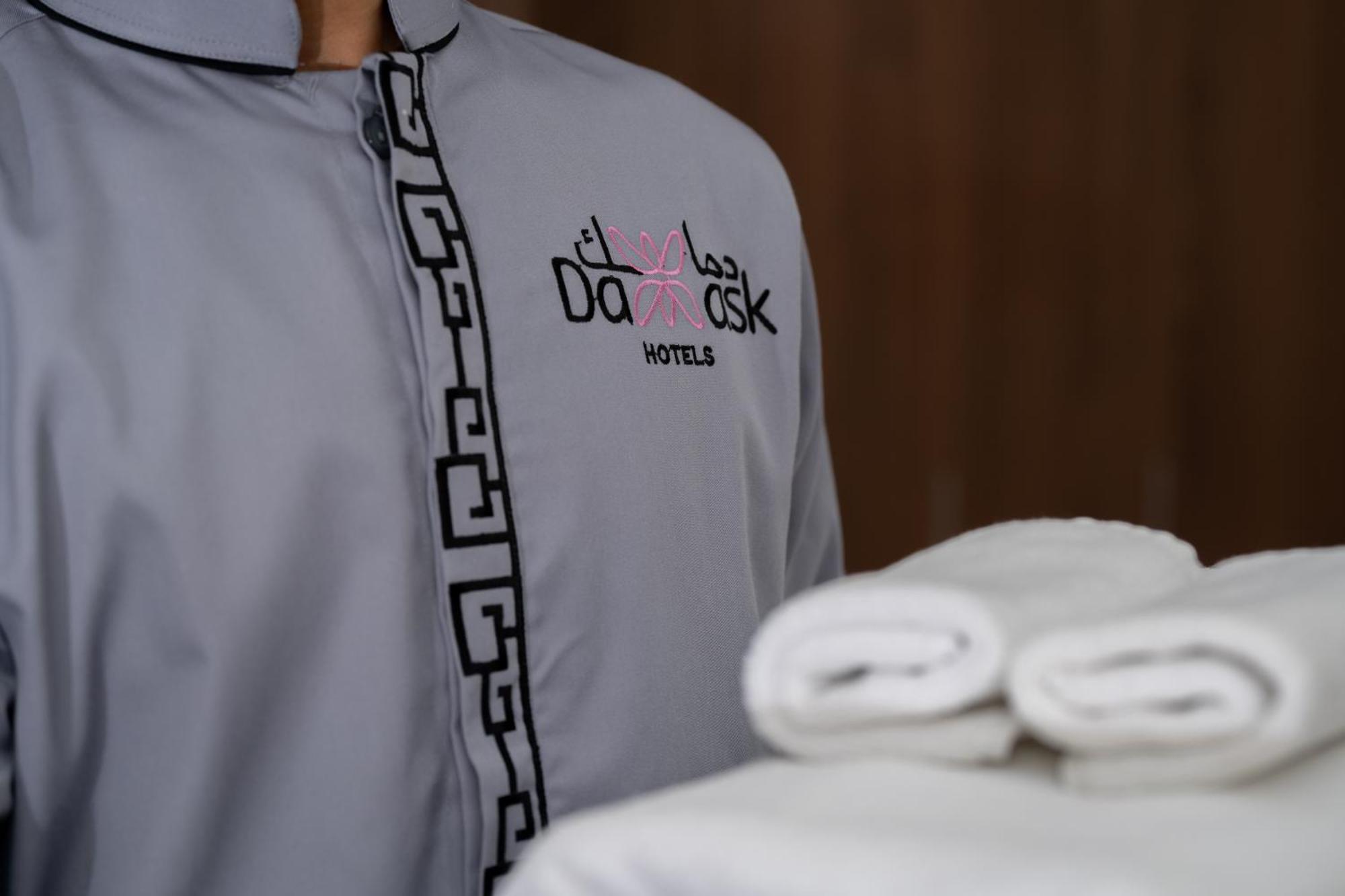 Damask Hotels Ал Хада Екстериор снимка