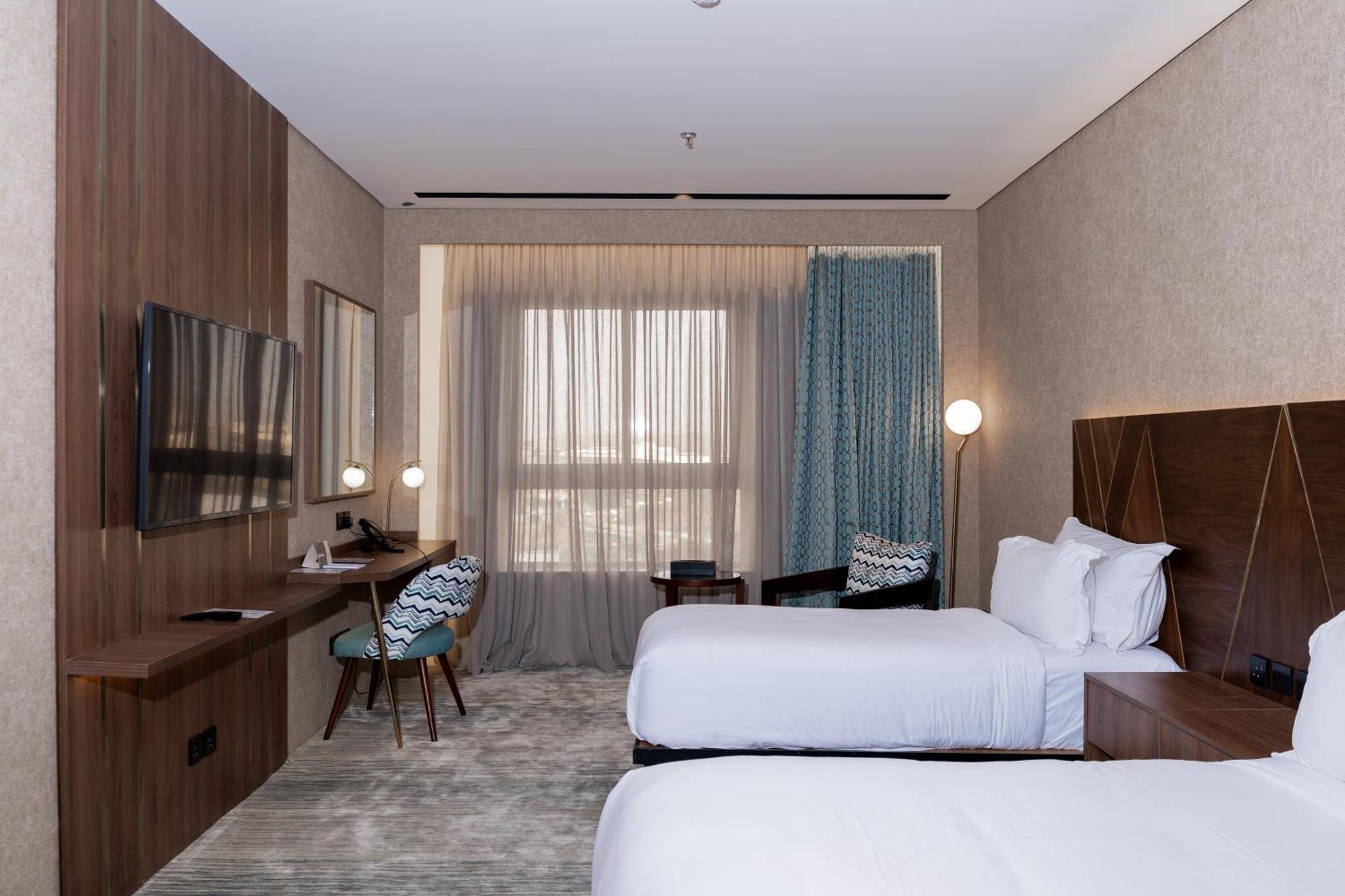 Damask Hotels Ал Хада Екстериор снимка