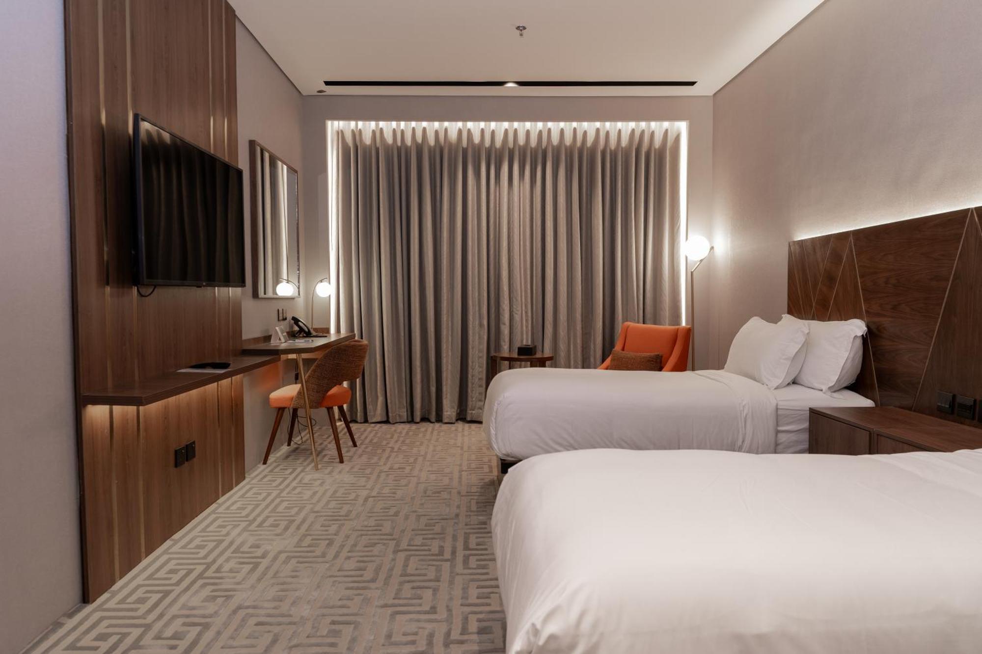 Damask Hotels Ал Хада Екстериор снимка